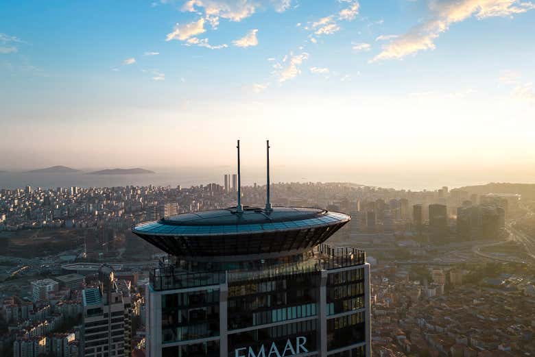 Have unbelievable views at your feet!