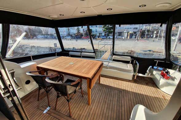 Private Yacht Cruise on the Bosphorus